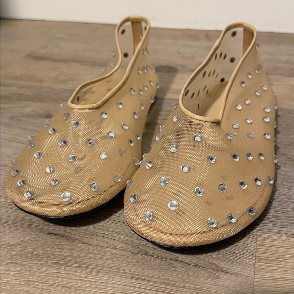 Elegant Tan Women's Shoes with Rhinestone Accents